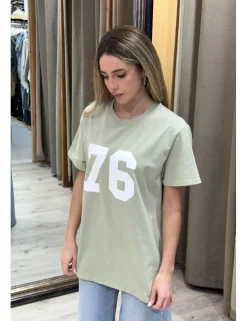 Camiseta long fit 76 kaki
