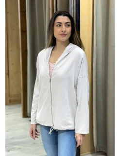 Chaqueta deportiva con capucha beige
