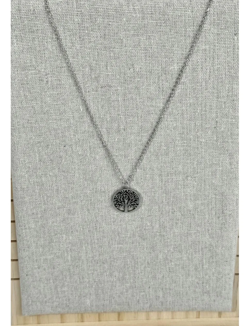 Collar plateado árbol de la vida