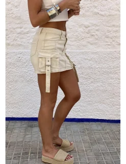 Falda con short debajo beige