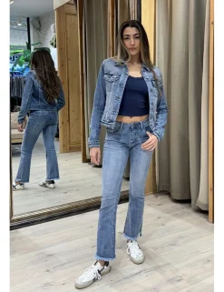 Jeans flare azul denim