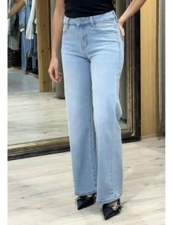 Jeans wide leg azul claro