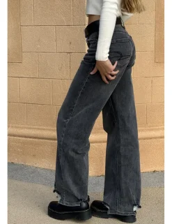 Jeans wideleg bajo deshilachado gris
