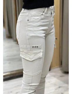 Pantalón cargo elástico crudo
