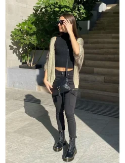 Pantalón cargo elástico negro