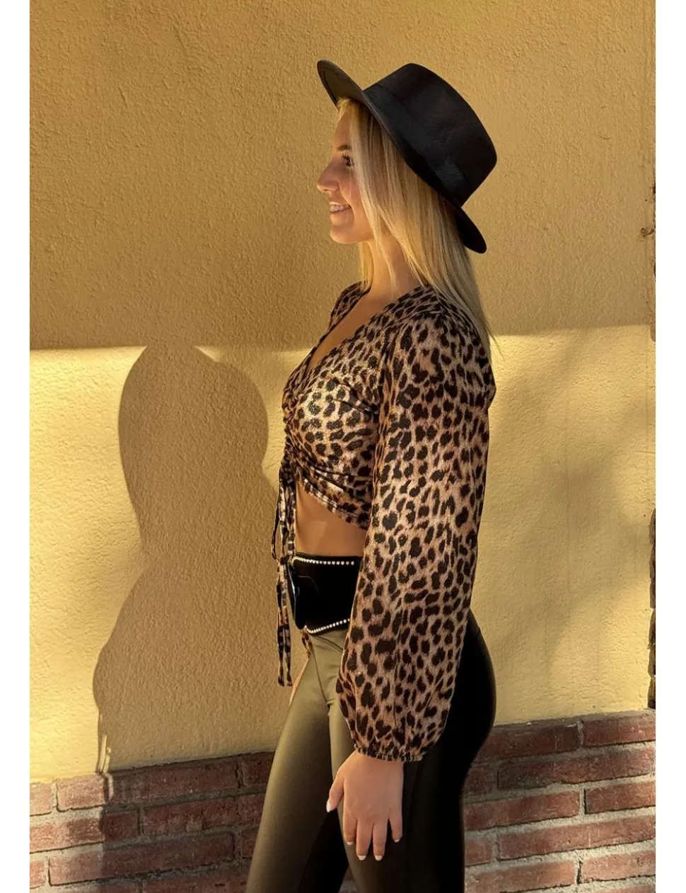 Top leopardo frunce