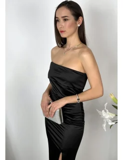 Vestido asimétrico bardot negro
