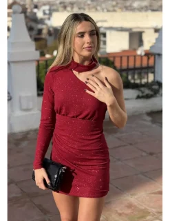 Vestido asimétrico lúrex granate