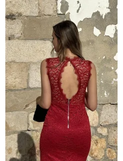 Vestido blonda largo burdeos