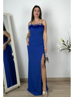 Vestido ceñido plumas azulón