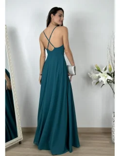 Vestido con pedrería verde