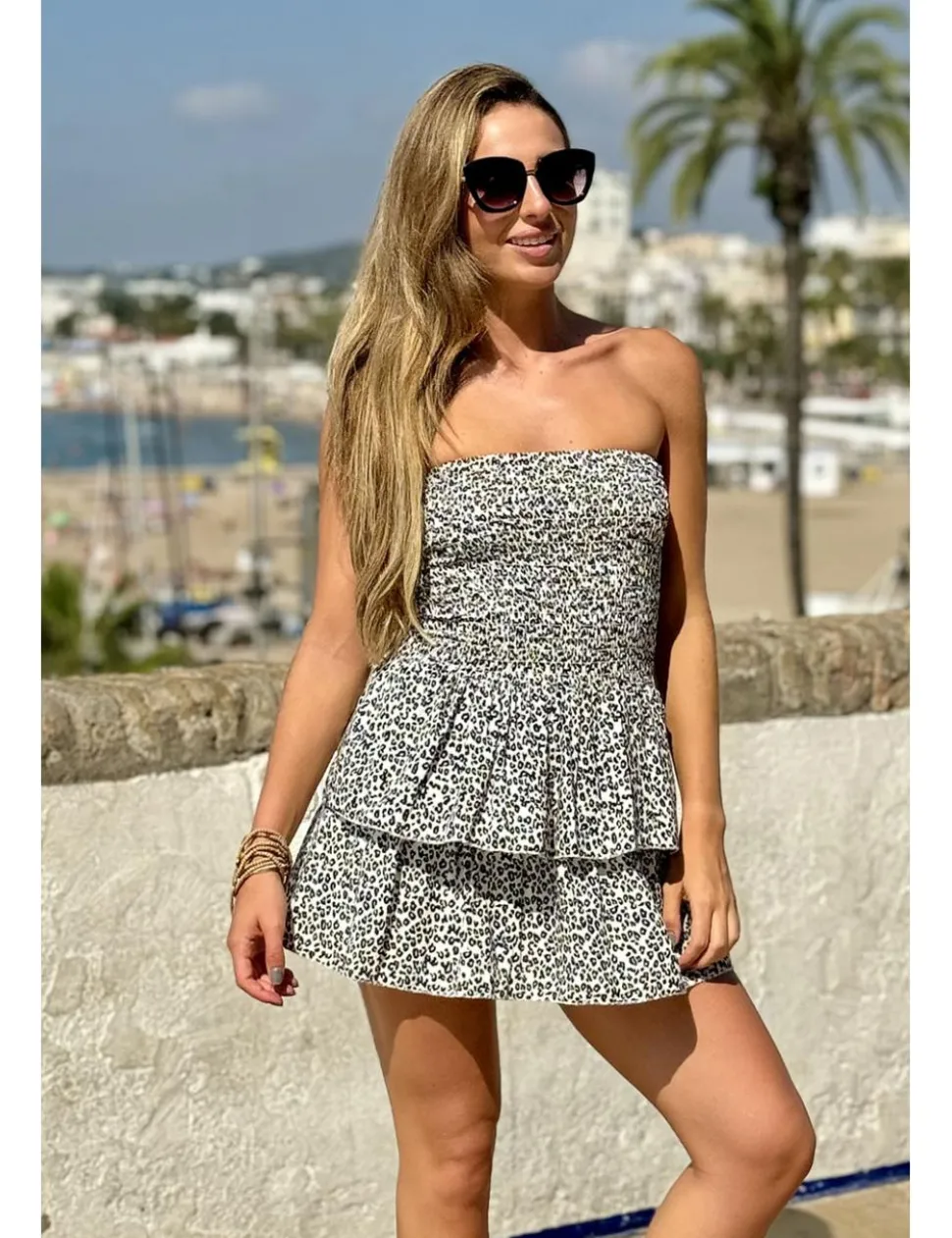 Vestido corto animal print blanco-negro