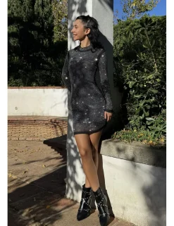 Vestido corto brillante negro-plata