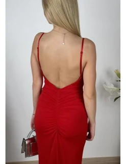 Vestido largo ceñido rojo