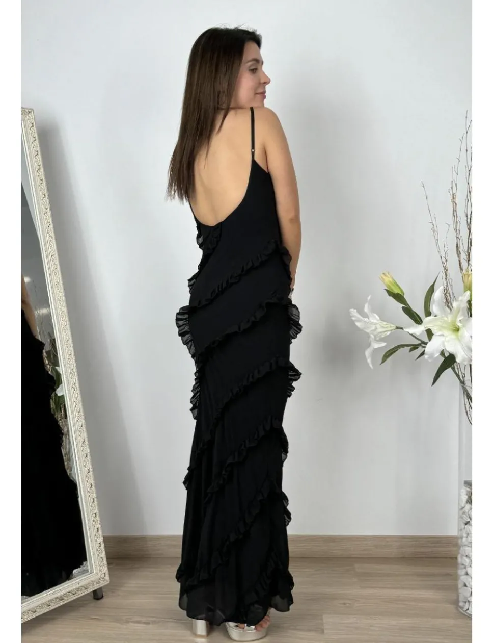 Vestido largo volantes negro