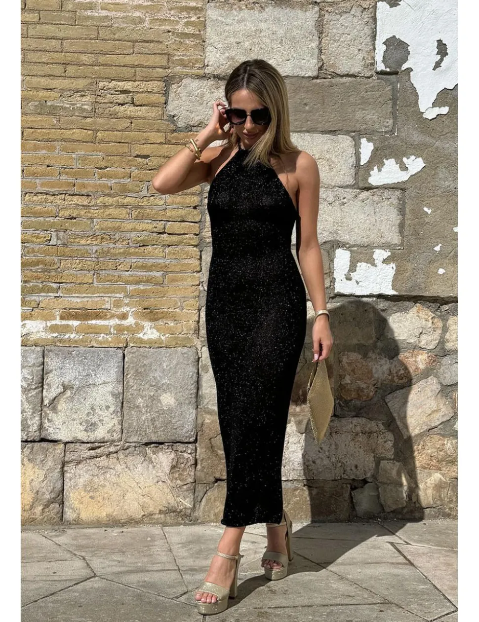 Vestido midi lurex halter negro