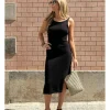 Vestido midi punto negro