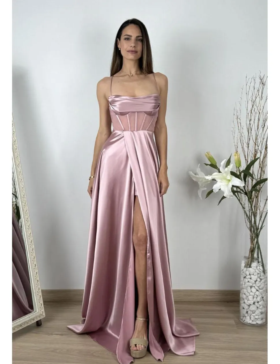 Vestido raso corset transparencia rosa