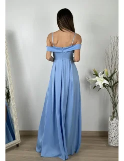 Vestido raso corte princesa celeste