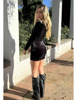 Vestido velvet aberturas negro